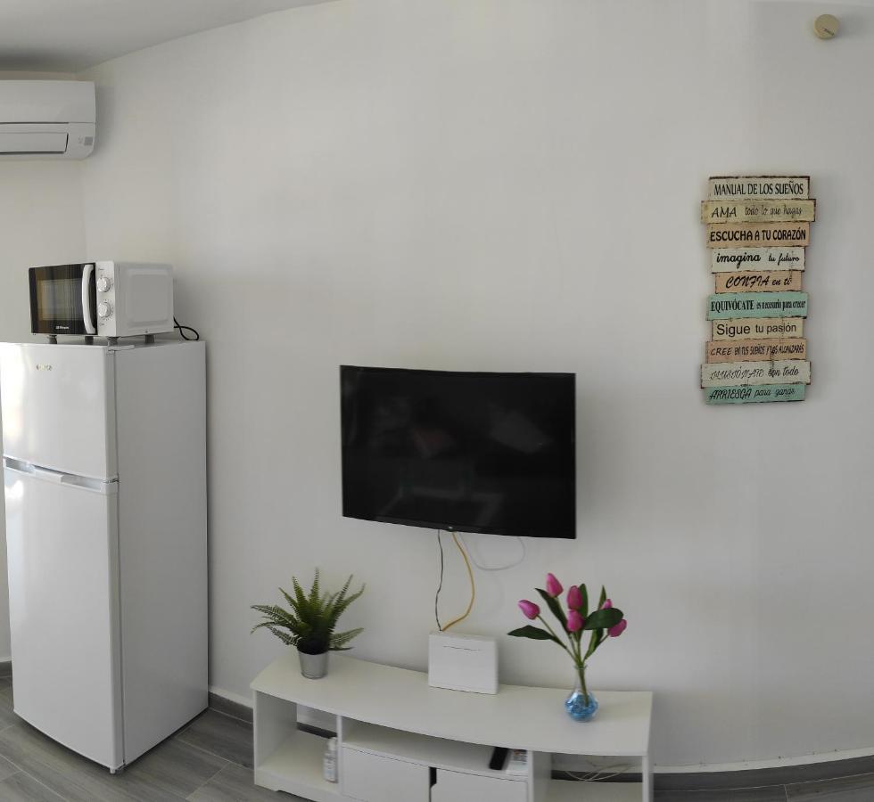 Ferienwohnung Estudio Recien Reformado En Primera Linea De Playa Benalmádena Exterior foto