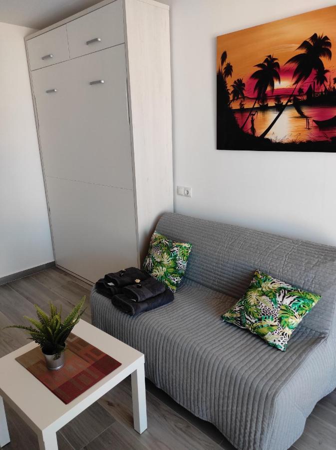 Ferienwohnung Estudio Recien Reformado En Primera Linea De Playa Benalmádena Exterior foto